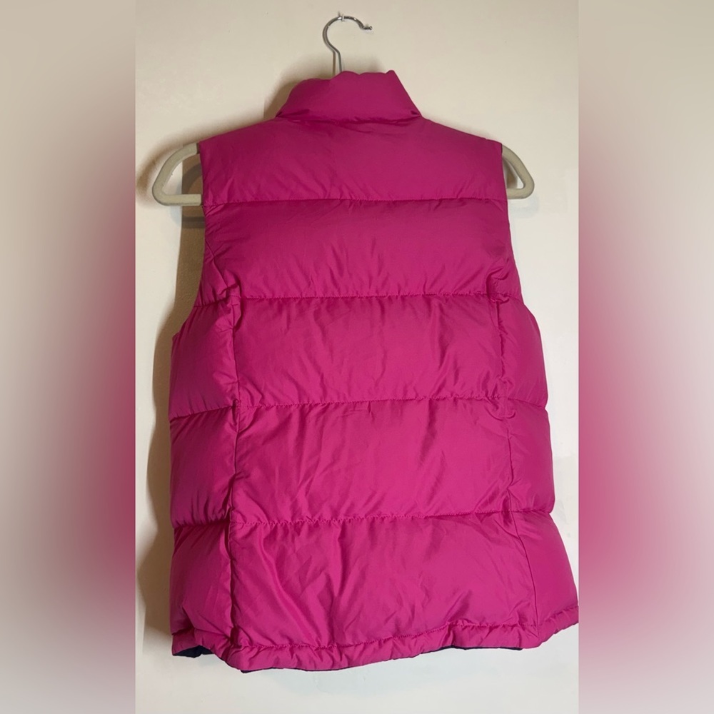 Lilly Pulitzer Reversible Puffer Vest Pink Navy - Picture 2 of 7